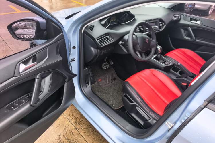 Used Peugeot 308S 2015 1.2T Automatic Shangchi Edition Driver Seat