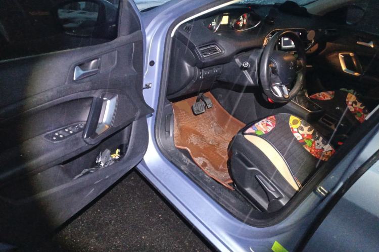 Used Peugeot 308S 2015 1.2T Automatic Jingchi Edition Driver Seat