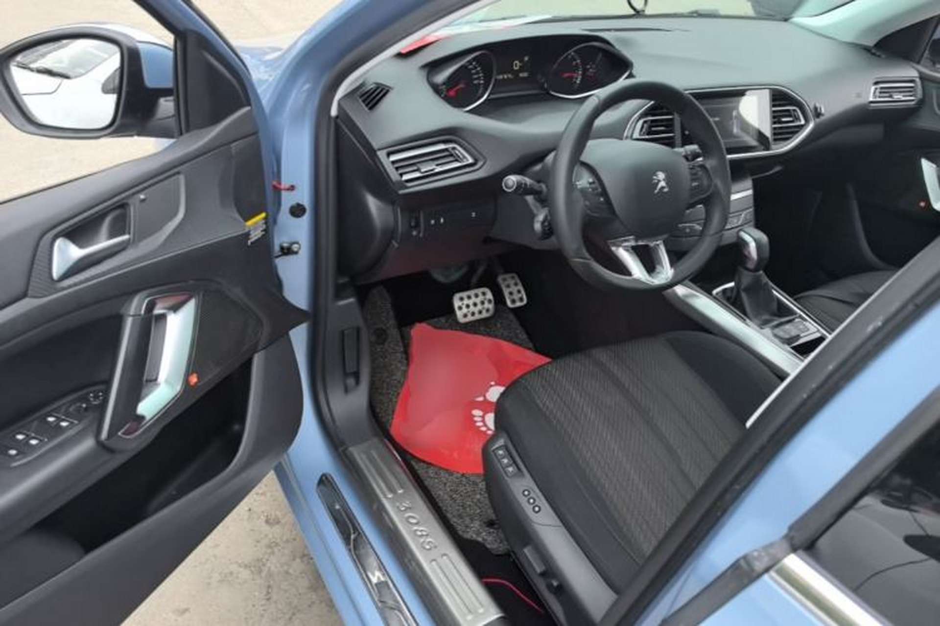 Used Peugeot 308S 2015 1.6T Automatic Jingchi Edition Driver Seat