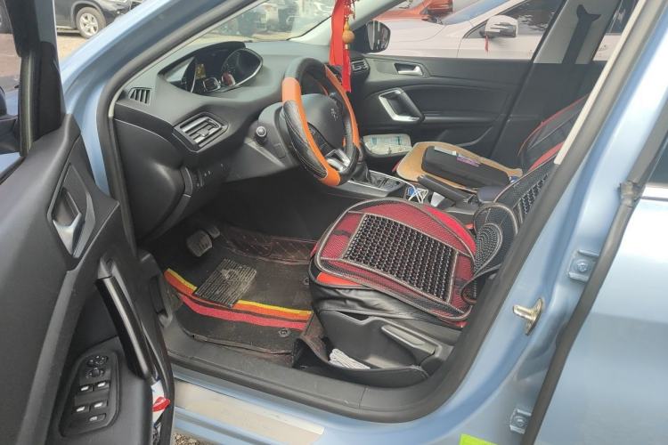 Used Peugeot 308S 2015 1.2T Automatic Jingchi Edition Driver Seat