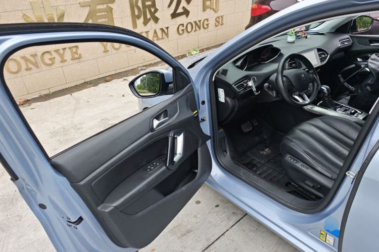 Used Peugeot 308S 2015 1.6T Automatic Ruichi Edition Driver Seat