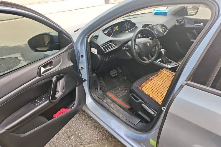 Used Peugeot 308S 2015 1.2T Automatic Shangchi Edition Driver Seat