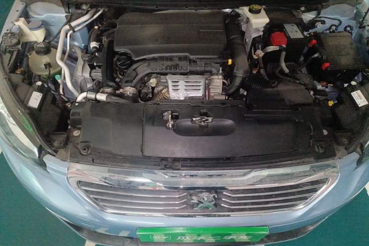 Used Peugeot 308S 2015 1.2T Automatic Jingchi Edition Engine Bay