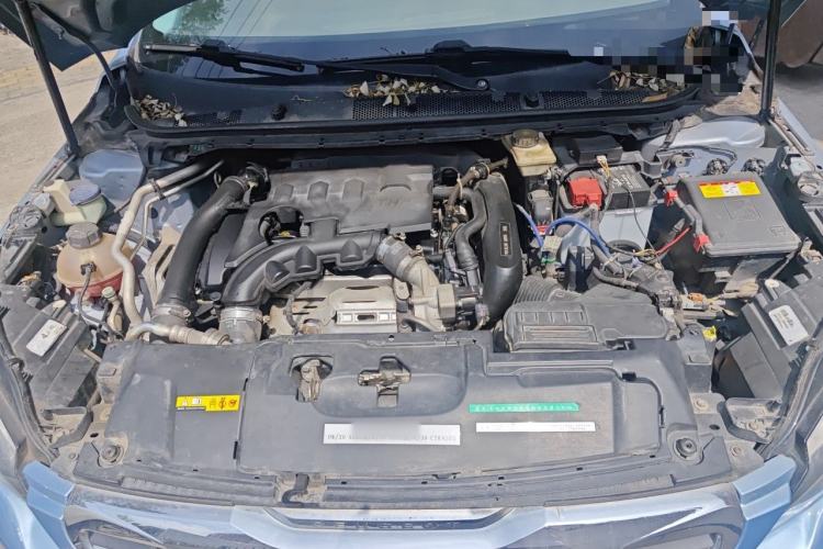 Used Peugeot 308S 2015 1.6T Automatic Jingchi Edition Engine Bay