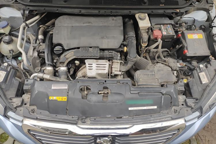 Used Peugeot 308S 2015 1.2T Automatic Jingchi Edition Engine Bay