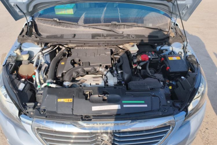 Used Peugeot 308S 2015 1.6T Automatic Jingchi Edition Engine Bay