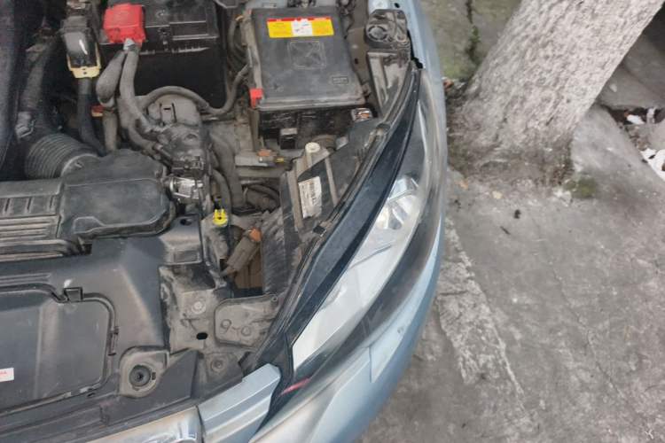 Used Peugeot 308S 2015 1.6T Automatic Jingchi Edition Engine Bay Left