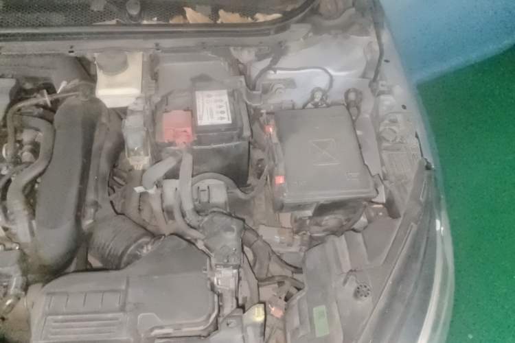 Used Peugeot 308S 2015 1.6T Automatic Jingchi Edition Engine Bay Left