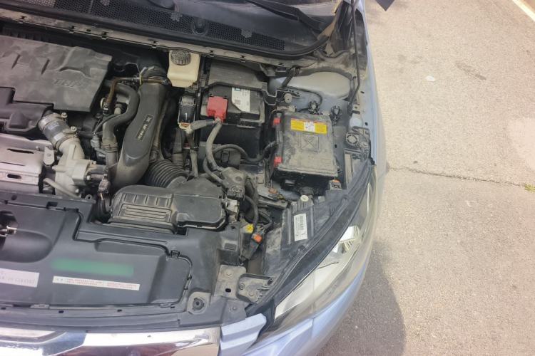 Used Peugeot 308S 2015 1.6T Automatic Jingchi Edition Engine Bay Left
