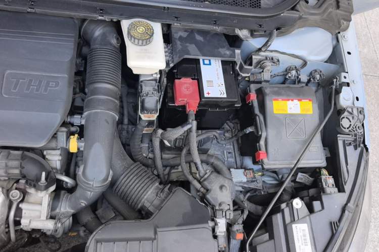 Used Peugeot 308S 2015 1.2T Automatic Jingchi Edition Engine Bay Left