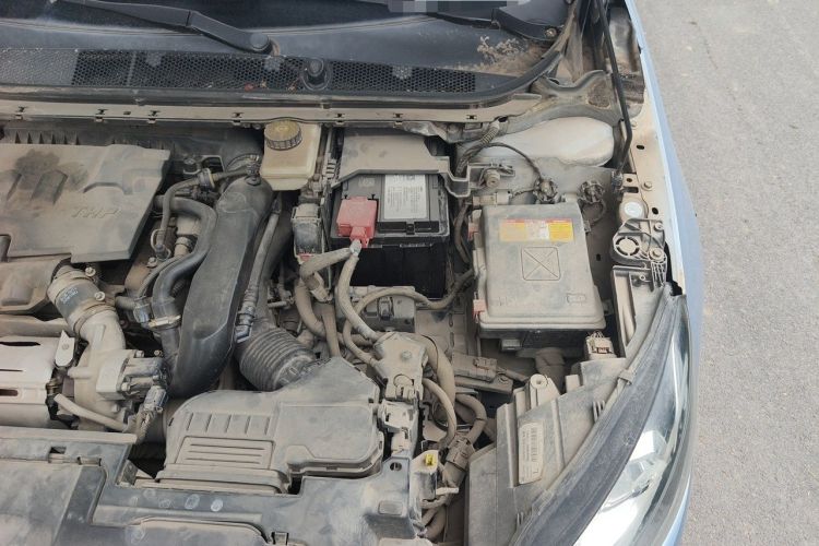 Used Peugeot 308S 2015 1.6T Automatic Jingchi Edition Engine Bay Left