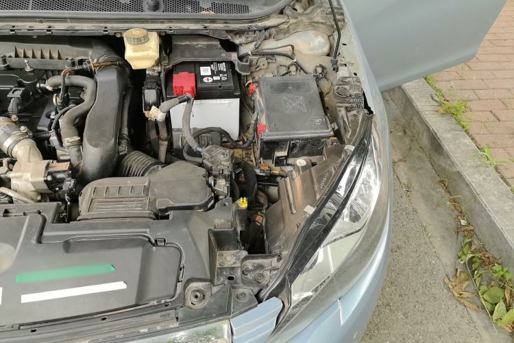Used Peugeot 308S 2015 1.6T Automatic Jingchi Edition Engine Bay Left