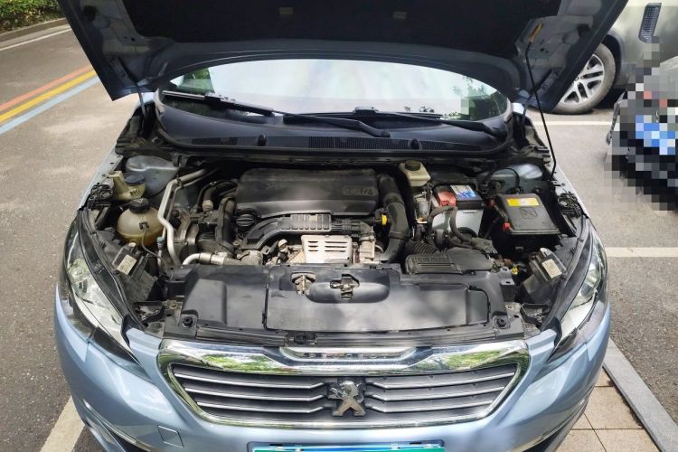 Used Peugeot 308S 2015 1.2T Automatic Jingchi Edition Engine Bay