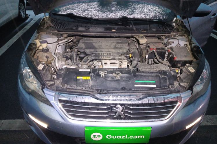 Used Peugeot 308S 2015 1.2T Automatic Jingchi Edition Engine Bay