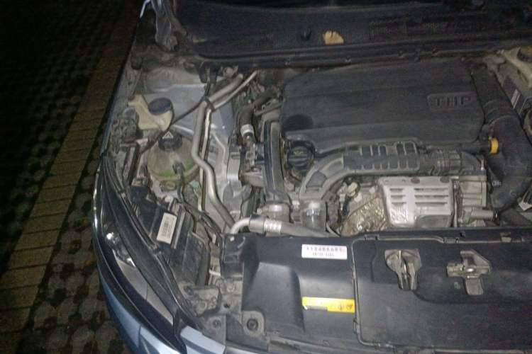 Used Peugeot 308S 2015 1.2T Automatic Jingchi Edition Engine Bay Right