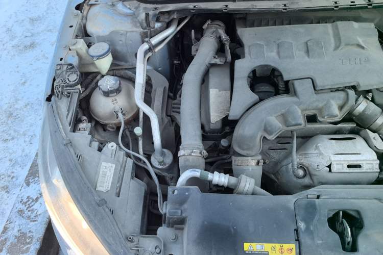 Used Peugeot 308S 2015 1.6T Automatic Jingchi Edition Engine Bay Right