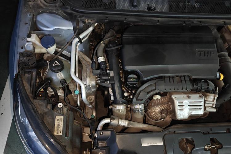 Used Peugeot 308S 2015 1.2T Automatic Jingchi Edition Engine Bay Right