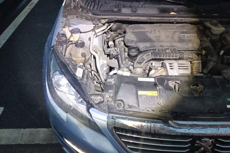 Used Peugeot 308S 2015 1.2T Automatic Jingchi Edition Engine Bay Right