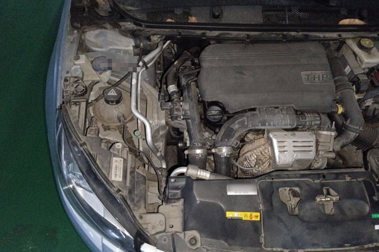 Used Peugeot 308S 2015 1.2T Automatic Jingchi Edition Engine Bay Right