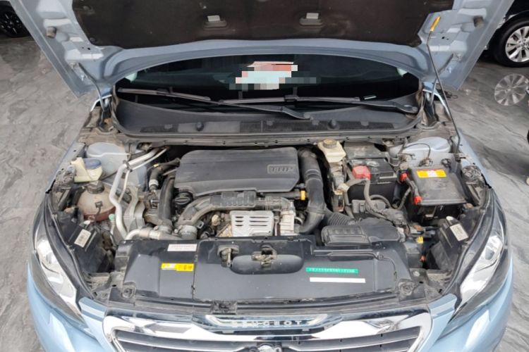 Used Peugeot 308S 2015 1.2T Automatic Jingchi Edition Engine Bay