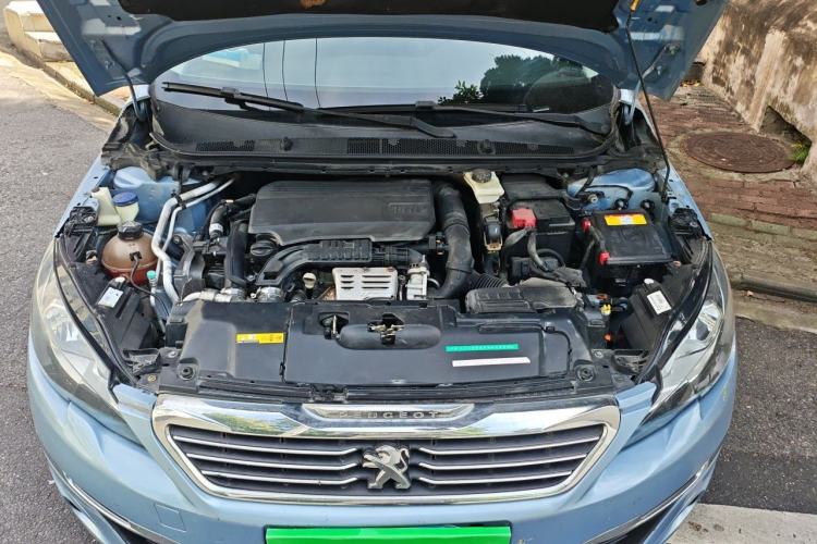 Used Peugeot 308S 2015 1.2T Automatic Shangchi Edition Engine Bay