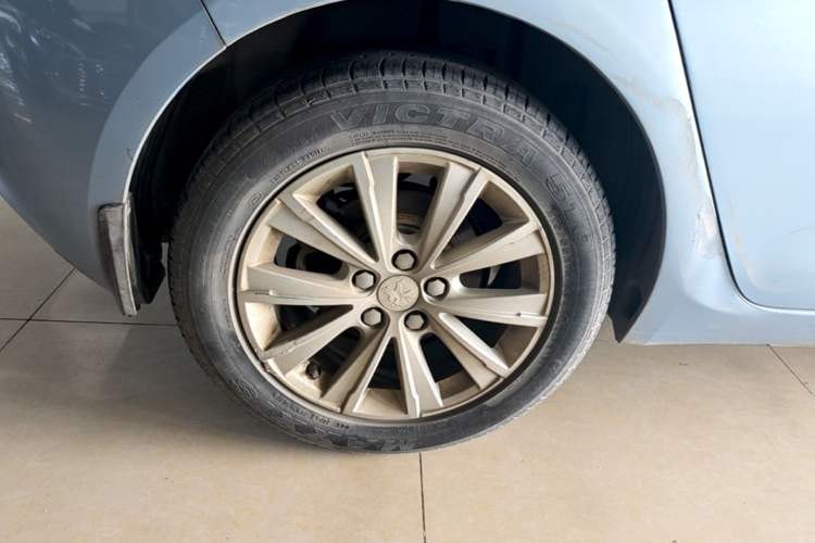 Used Peugeot 308S 2015 1.2T Automatic Jingchi Edition Exterior 2