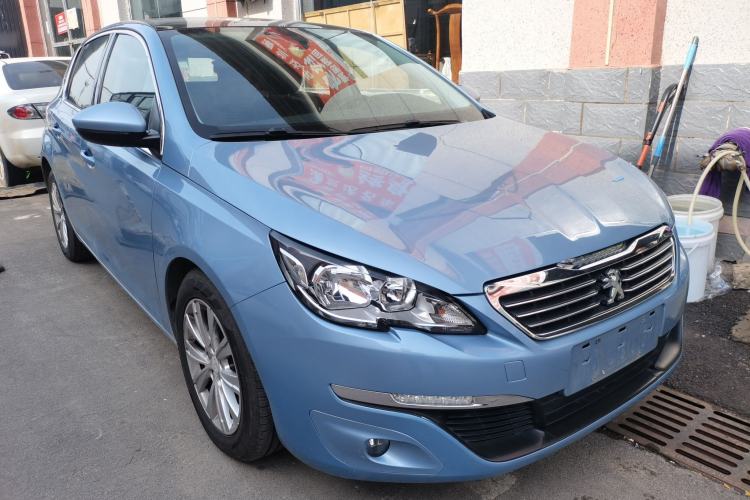 Used Peugeot 308S 2015 1.2T Automatic Jingchi Edition Front Right 45 Deg