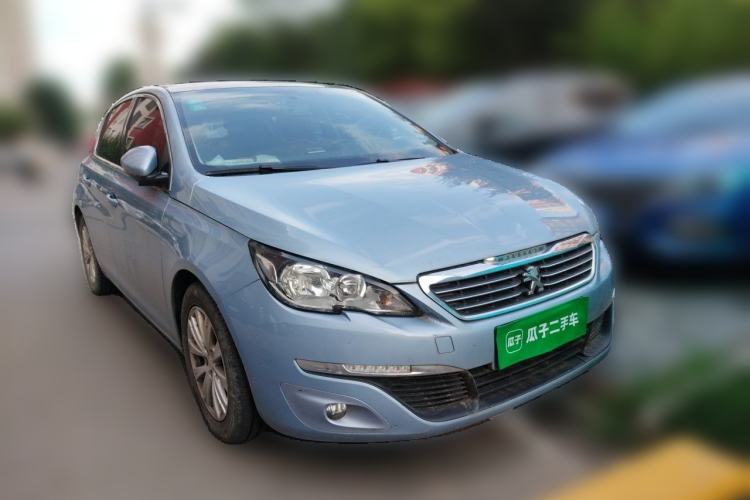 Used Peugeot 308S 2015 1.2T Automatic Jingchi Edition Front Right 45 Deg