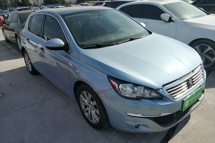 Used Peugeot 308S 2015 1.2T Automatic Jingchi Edition Front Right 45 Deg