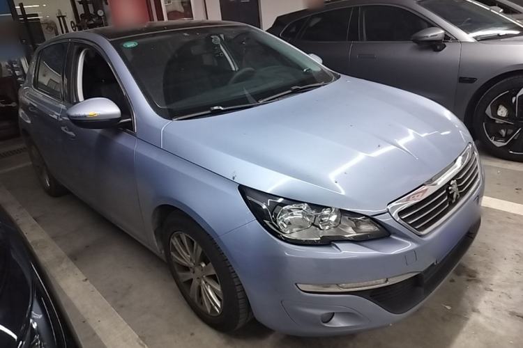 Used Peugeot 308S 2015 1.2T Automatic Jingchi Edition Front Right 45 Deg