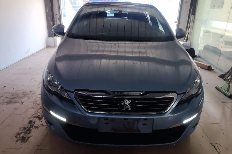 Used Peugeot 308S 2015 1.2T Automatic Jingchi Edition Front