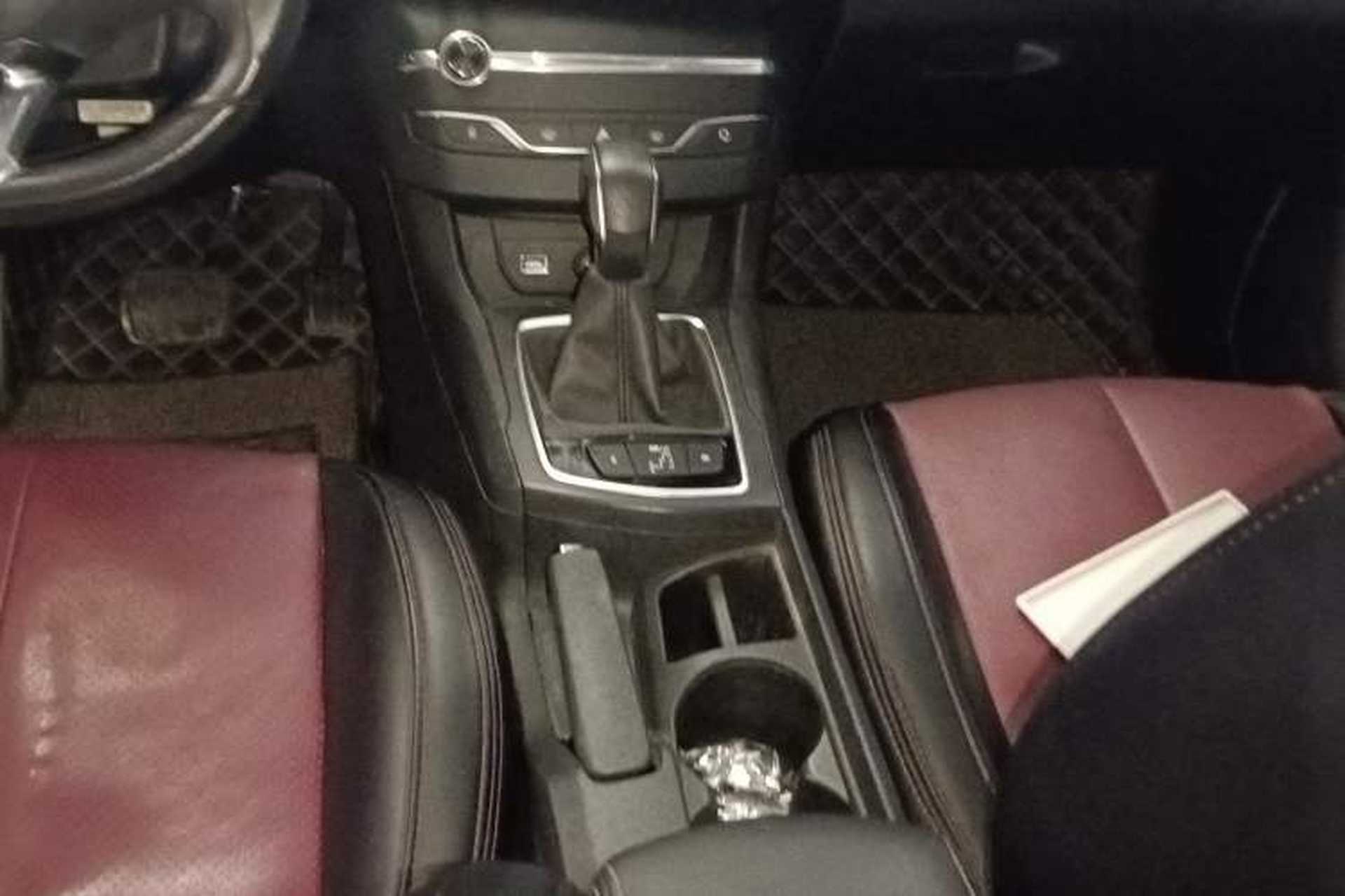 Used Peugeot 308S 2015 1.2T Automatic Jingchi Edition Gear Lever
