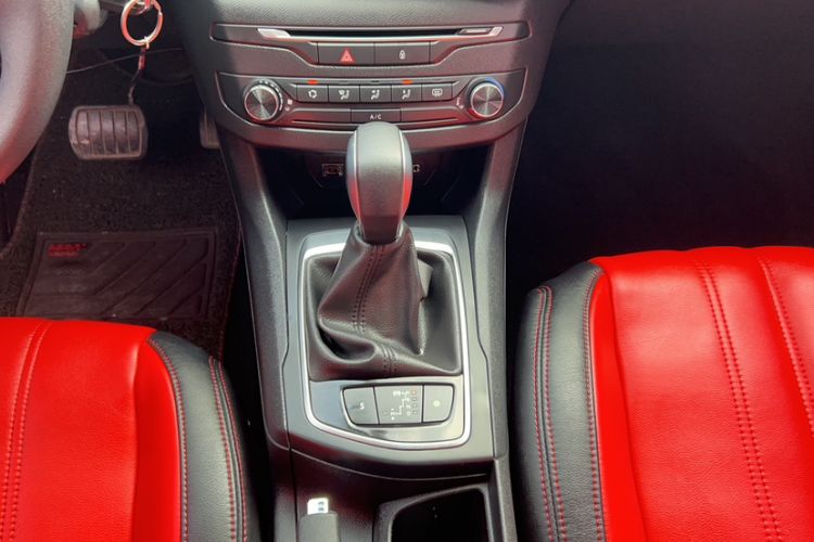 Used Peugeot 308S 2015 1.2T Automatic Shangchi Edition Gear Lever