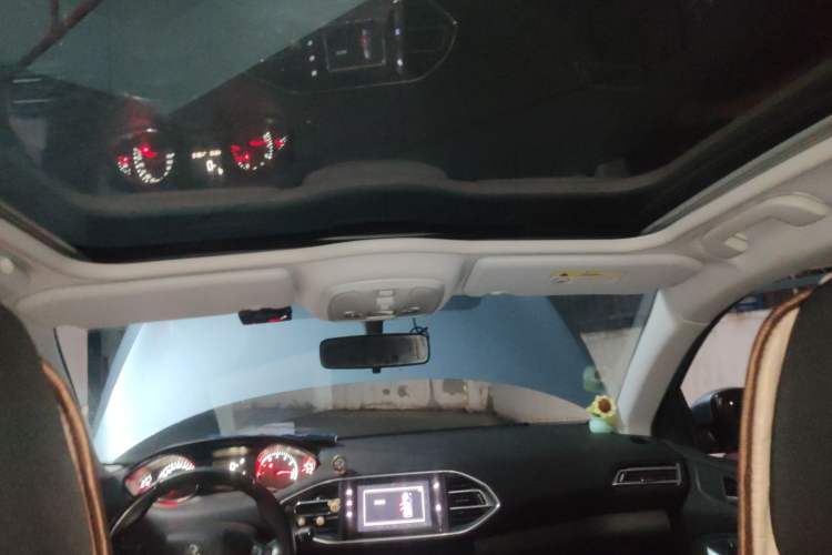 Used Peugeot 308S 2015 1.2T Automatic Jingchi Edition Headliner