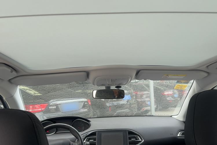 Used Peugeot 308S 2015 1.6T Automatic Jingchi Edition Headliner