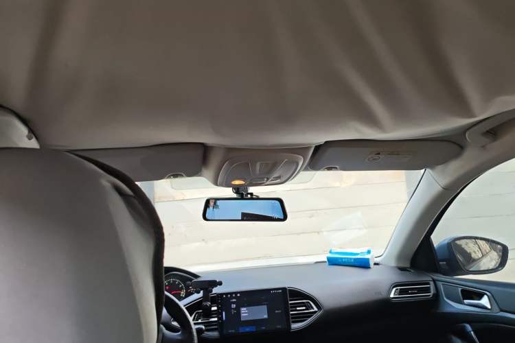 Used Peugeot 308S 2015 1.2T Automatic Shangchi Edition Headliner