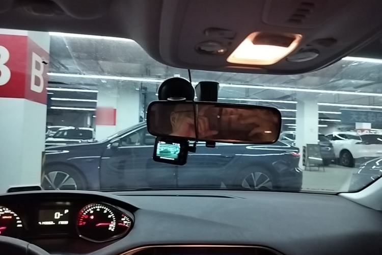 Used Peugeot 308S 2015 1.2T Automatic Jingchi Edition Headliner