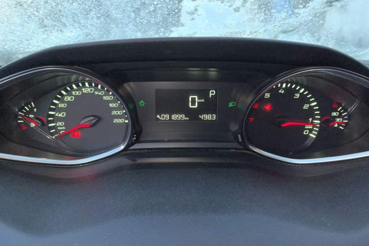 Used Peugeot 308S 2015 1.6T Automatic Jingchi Edition Instrument Cluster
