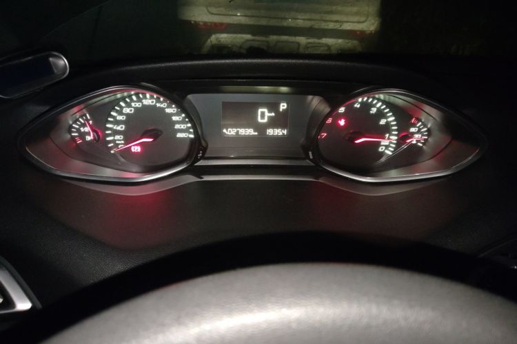 Used Peugeot 308S 2015 1.2T Automatic Shangchi Edition Instrument Cluster