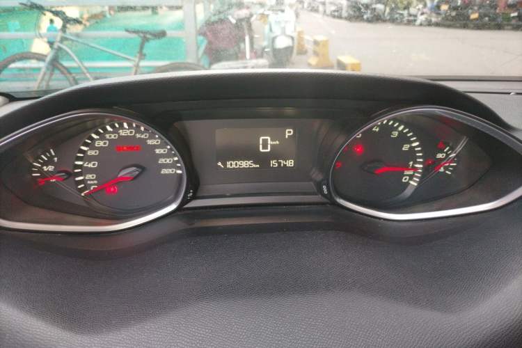 Used Peugeot 308S 2015 1.2T Automatic Jingchi Edition Instrument Cluster