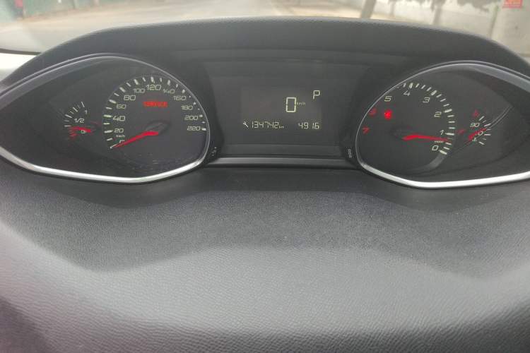 Used Peugeot 308S 2015 1.6T Automatic Jingchi Edition Instrument Cluster
