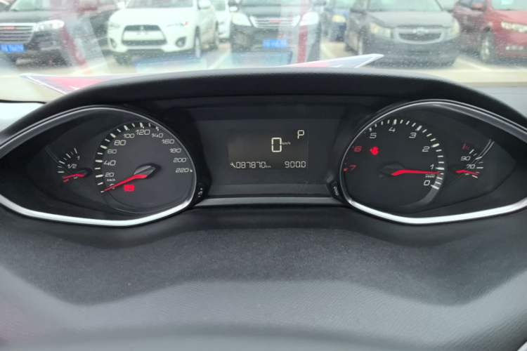 Used Peugeot 308S 2015 1.6T Automatic Jingchi Edition Instrument Cluster
