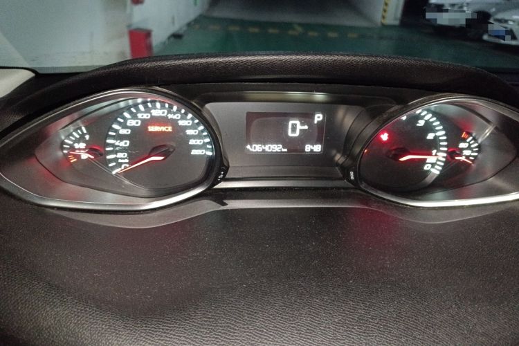 Used Peugeot 308S 2015 1.2T Automatic Jingchi Edition Instrument Cluster