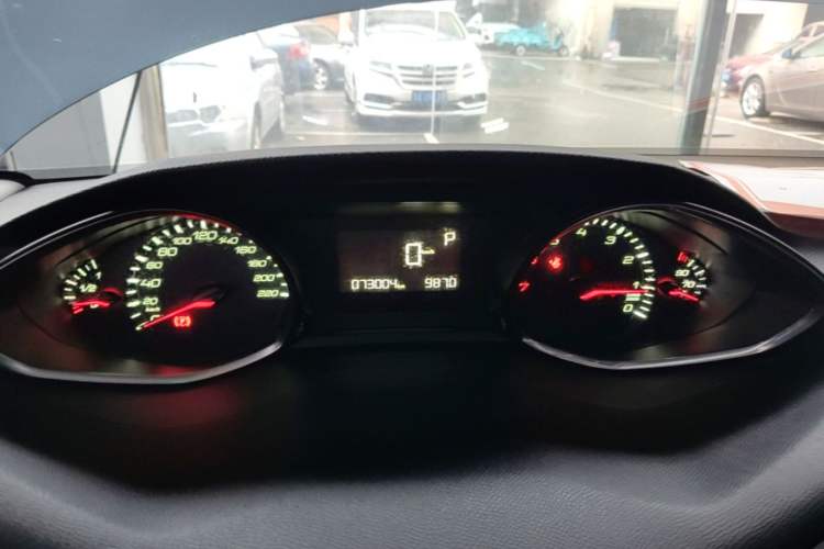 Used Peugeot 308S 2015 1.2T Automatic Jingchi Edition Instrument Cluster