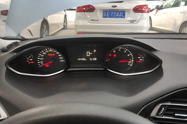Used Peugeot 308S 2015 1.2T Automatic Shangchi Edition Instrument Cluster