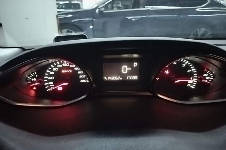Used Peugeot 308S 2015 1.2T Automatic Jingchi Edition Instrument Cluster