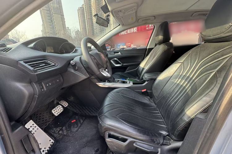 Used Peugeot 308S 2015 1.6T Automatic Jingchi Edition Interior 2