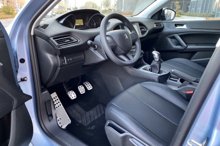 Used Peugeot 308S 2015 1.6L Manual Shangchi Edition Interior 2