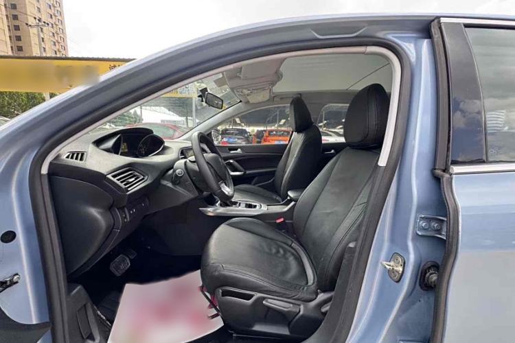 Used Peugeot 308S 2015 1.6T Automatic Jingchi Edition Interior 3
