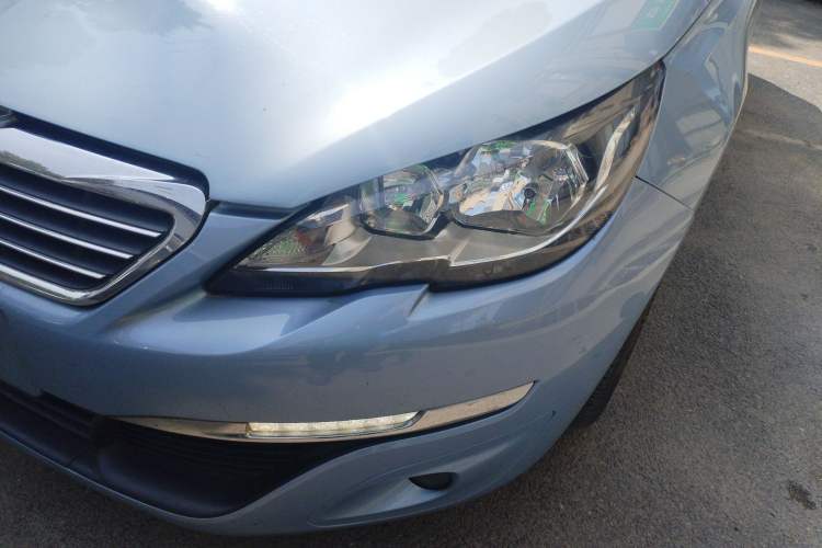 Used Peugeot 308S 2015 1.6T Automatic Jingchi Edition Left Front Headlight